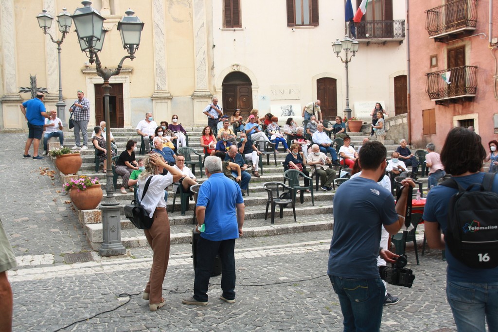 Foto presentazione libro Molise Criminale