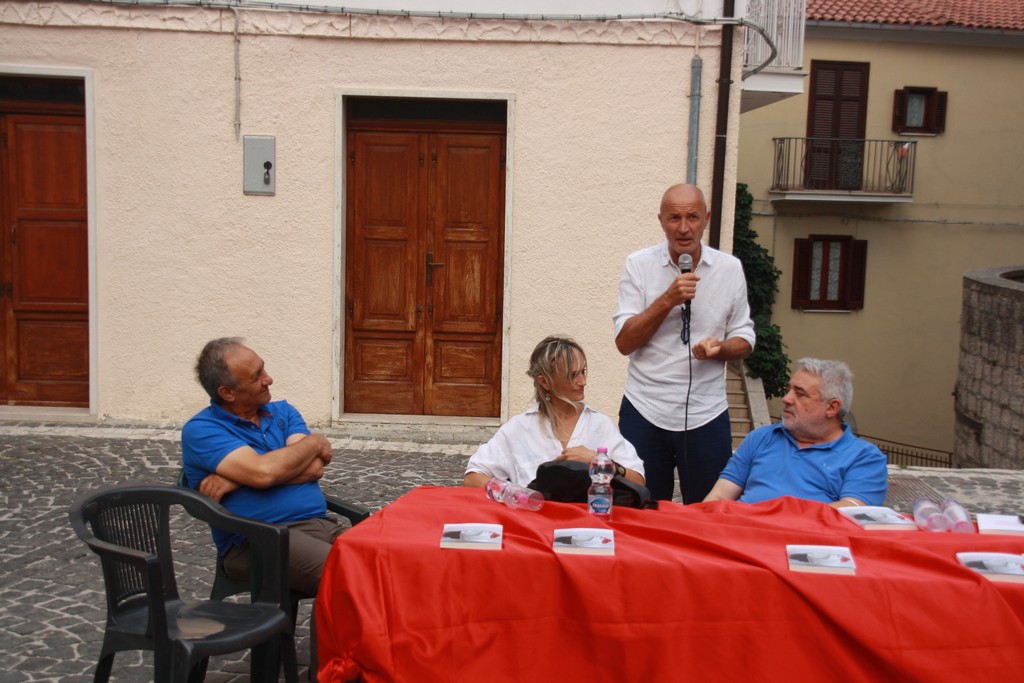 Foto presentazione libro Molise Criminale