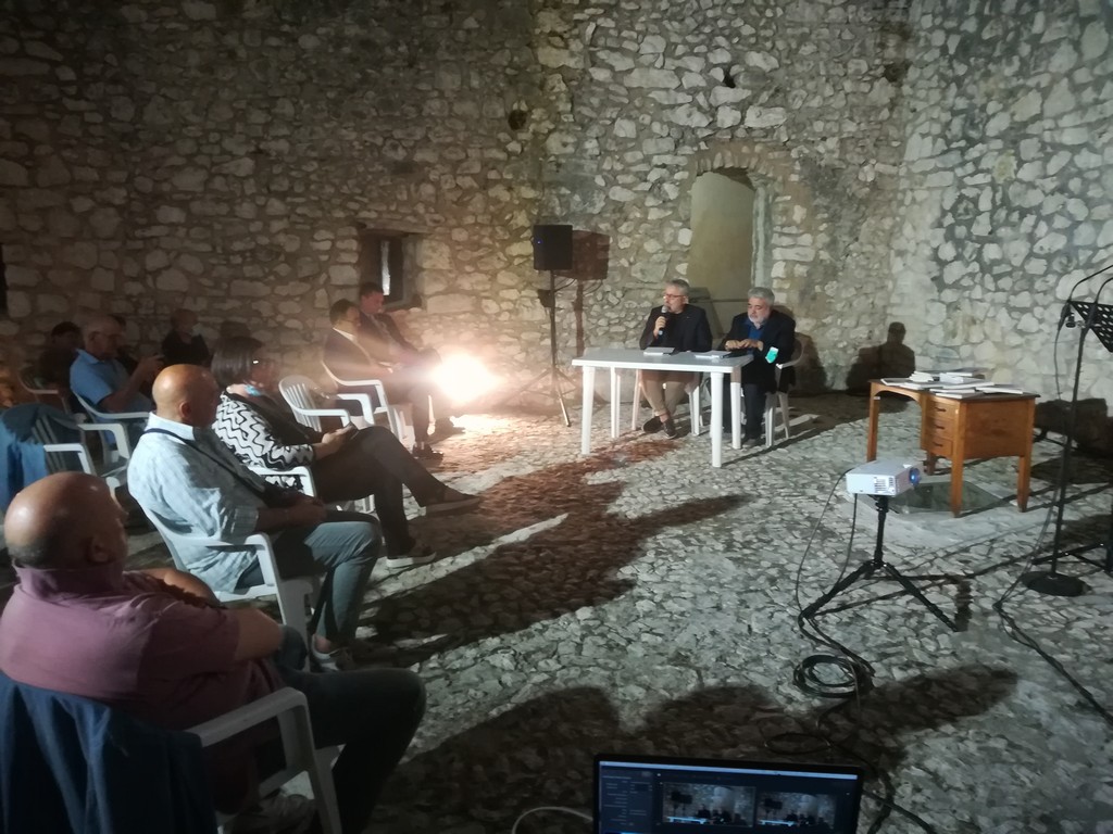 Foto presentazione libro Molise Criminale