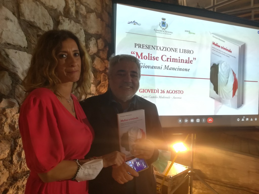 Foto presentazione libro Molise Criminale