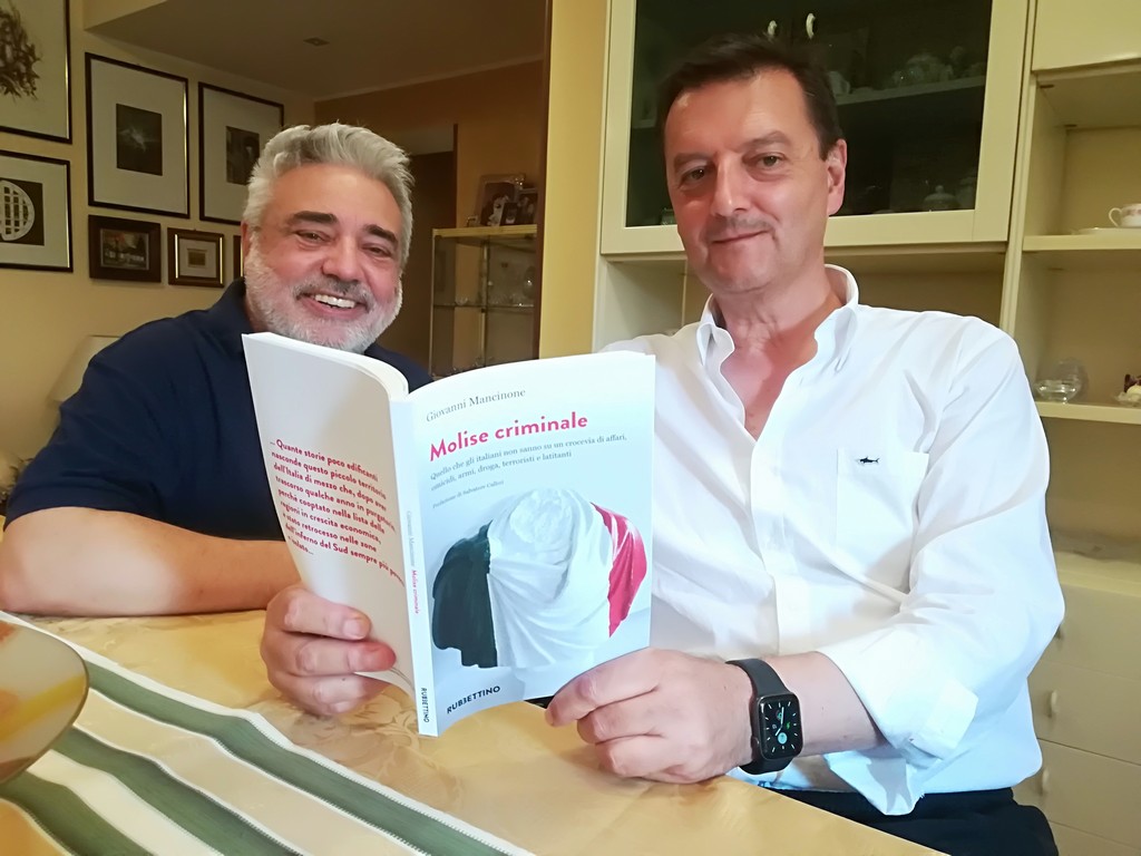 Foto presentazione libro Molise Criminale