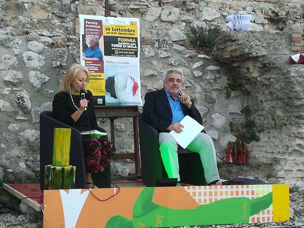 Foto presentazione libro Molise Criminale