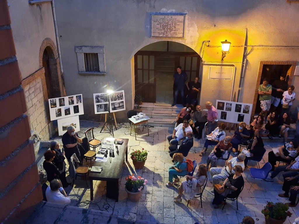 Foto presentazione libro Molise Criminale