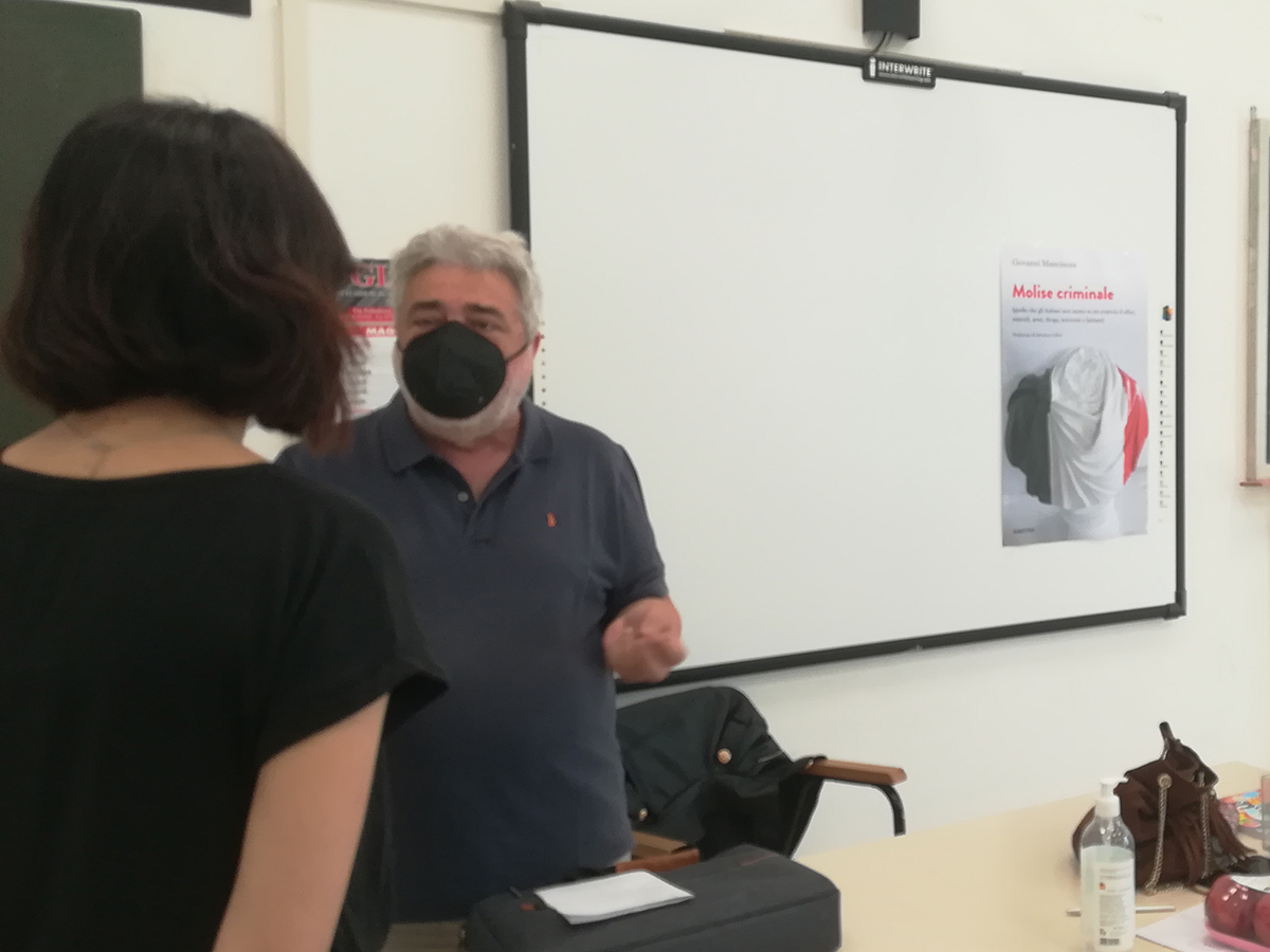 Foto presentazione libro Molise Criminale