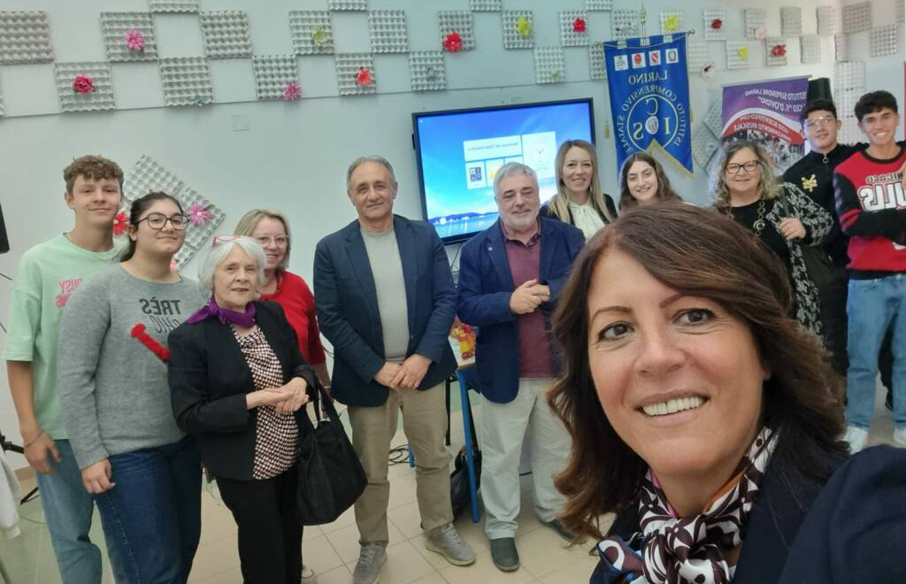 Foto dell'incontro al Liceo D'Ovidio